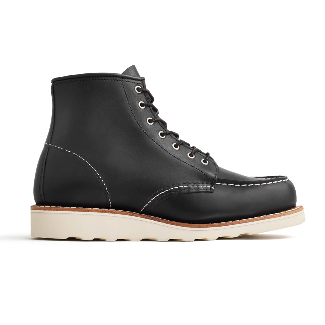 Black Boundary Boots: Your 6-Inch Moc Toe Companion for Every Adventure - Seriously Stylish